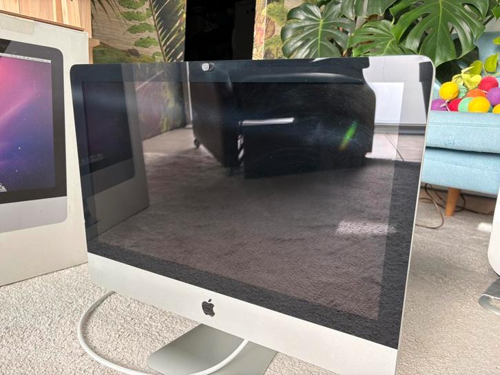 iMac 21,5 mi-2010 SSD Intel Core i3 à 3,06 GHz de 16 Go, Informatique & Logiciels, Apple Desktops, Comme neuf, iMac, SSD, 3 à 4 Ghz