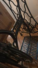 Pied de table en métal de machine à coudre, Enlèvement, Utilisé