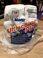 restpartij voegmortel Mapei ultracolor plus 112 medium grey, Doe-het-zelf en Bouw, Tegels, Ophalen, Gebruikt