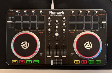 Numark Mixtrack Pro 2, Enlèvement ou Envoi, Comme neuf, Numark