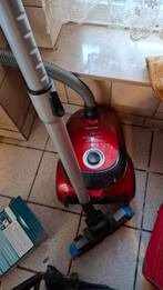 Stofzuiger Philips + 5 stofzuigzakken, Elektronische apparatuur, Ophalen