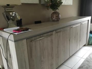 Te koop eetkamer 400 euro  beschikbaar voor biedingen