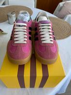 Gazelle Gucci x Adidas rose taille 38, Chaussures basses, Comme neuf, Adidas Gucci, Rose