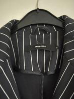 Dames jasje 6,00€ (Vero Moda) maat 38, Ophalen, Zo goed als nieuw