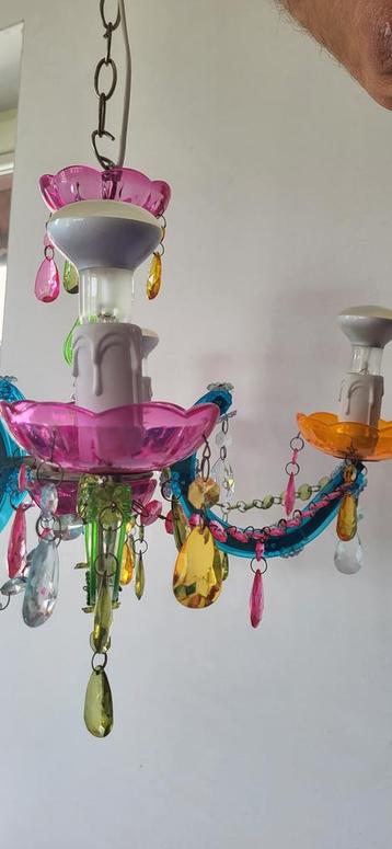 Schitterende hanglamp beschikbaar voor biedingen
