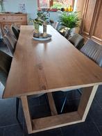 Table de salle à manger