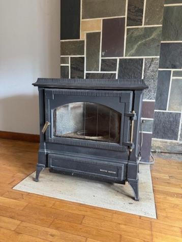 Mazoutkachel beschikbaar voor biedingen