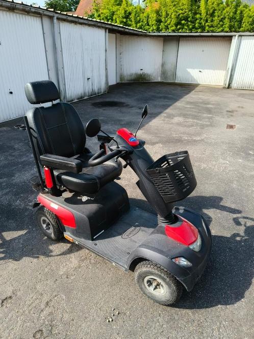 Invacare Comet Pro Scooter, Divers, Voitures sans permis & Scooters pour invalides, Utilisé, Invacare, 46 km ou plus, 11 à 15 km/h