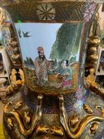 PALATIAL OLD CHINESE VASE WITH MOTIFS HIGHEST’S ARTS, Enlèvement