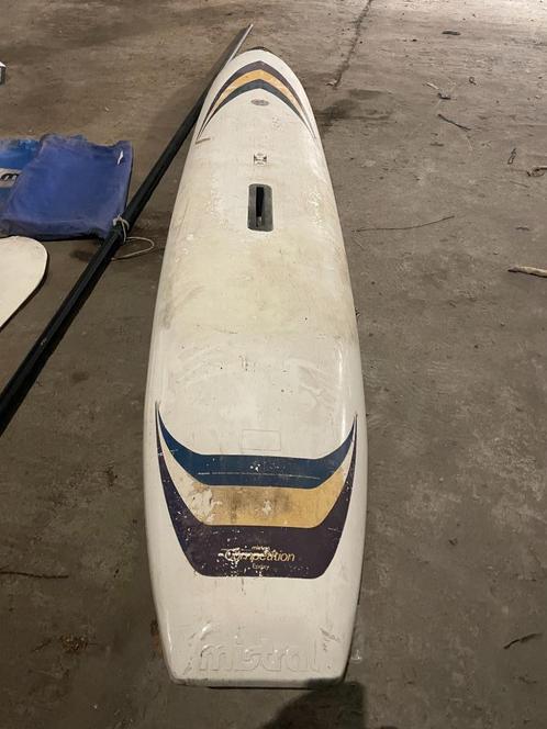 concours Mistral, Sports nautiques & Bateaux, Planche à voile, Utilisé, Planche, 250 à 300 cm, Avec aileron(s), Avec sac de transport