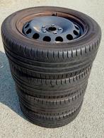 4 bons pneus été Michelin 205/55-16 sur jantes Audi/VW, 205 mm, Pneus et Jantes, Pneus été, Enlèvement