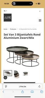 Set van 3 bijzettafels J-Line in splinternieuwe staat, Huis en Inrichting, Tafels | Bijzettafels, 45 tot 60 cm, Metaal of Aluminium