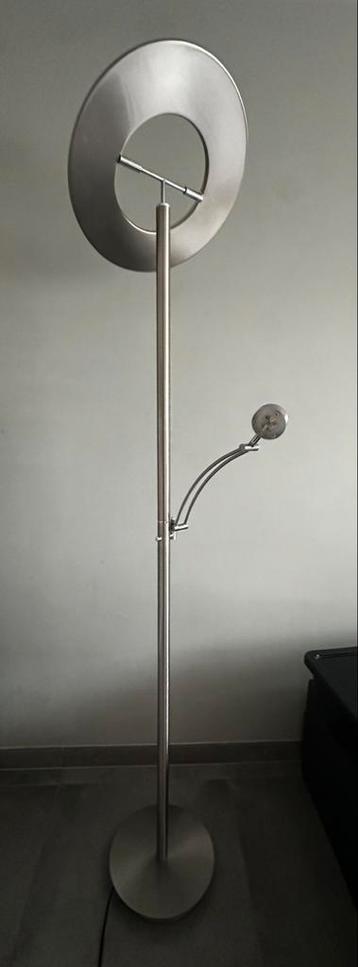 Led staanlamp, zeer stevig in inox met leeslamp. beschikbaar voor biedingen