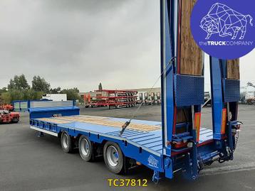 Hoet Trailers beschikbaar voor biedingen