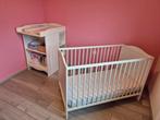 baby bed met matras en commode, Kinderen en Baby's, Kinderkamer | Complete kinderkamers, Ophalen, Zo goed als nieuw