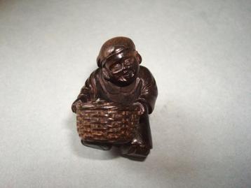 japanse netsuke beschikbaar voor biedingen