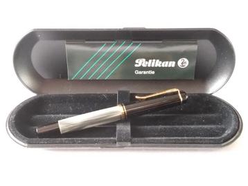 Pelikan M200 (oude stijl) vergulde edelstalen EF-Nib beschikbaar voor biedingen