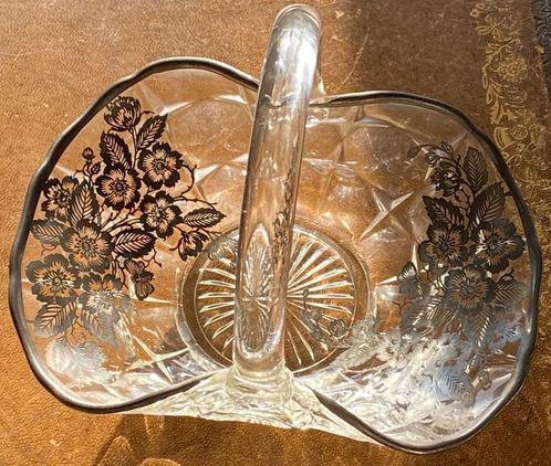 Kristallen mand, versierd met zilveren filigraan, Antiek en Kunst, Antiek | Glaswerk en Kristal, Ophalen of Verzenden