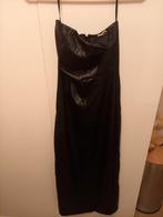 Lange zwarte shai avondjurk S/M grappig van vriendinnen Pari, Kleding | Dames, Jurken, Ophalen of Verzenden, Zo goed als nieuw