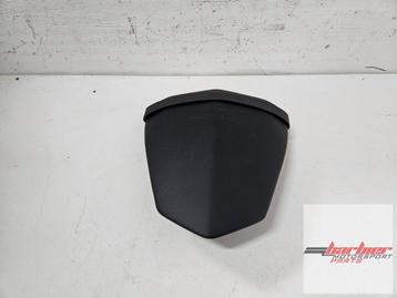 YAMAHA YZF R1  DUO ZIT PASSENGER SEAT Y14B beschikbaar voor biedingen