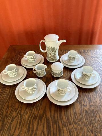 Porselein vintage Germany Hutscenreuter. beschikbaar voor biedingen