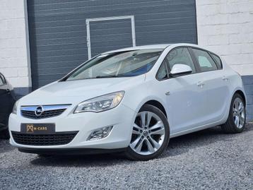 Opel Astra 122500km * Cruise * Clim * (bj 2011) beschikbaar voor biedingen
