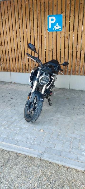 Honda CBR125r beschikbaar voor biedingen