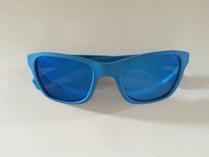 Lunettes de soleil homme/enfant - Bleu - L=13cm, Handtassen en Accessoires, Zonnebrillen en Brillen | Heren, Zo goed als nieuw
