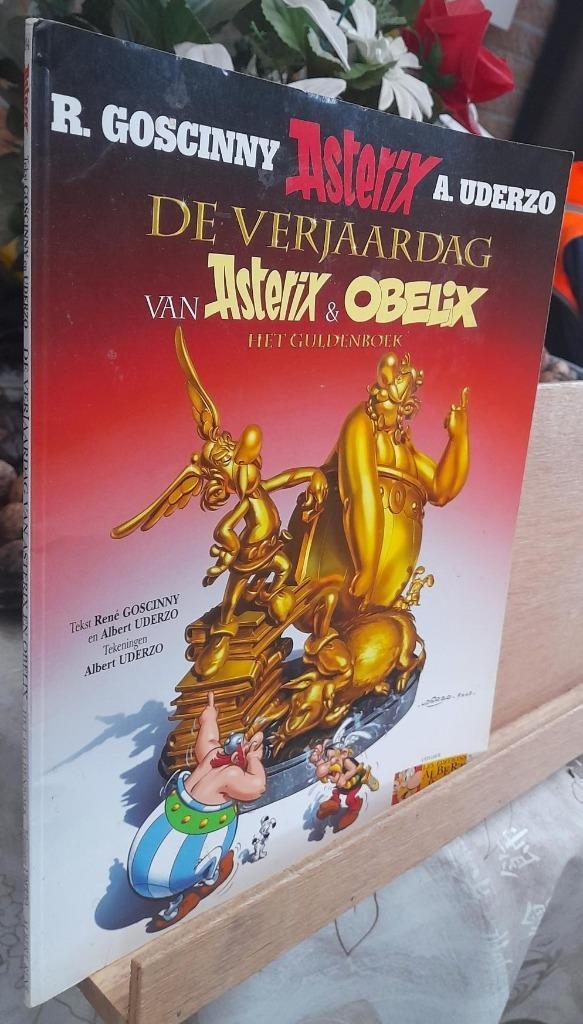 asterix  nr 34  de verjaardag van asterix en obelix  , Boeken, Stripverhalen, Zo goed als nieuw, Eén stripboek, Verzenden