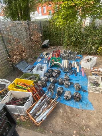 Groot lot Honda amigo onderdelen  beschikbaar voor biedingen