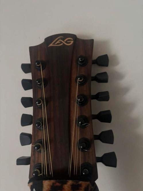 LAG Tramontane 12-string jumbo, Muziek en Instrumenten, Instrumenten | Onderdelen, Zo goed als nieuw, Akoestische gitaar, Ophalen