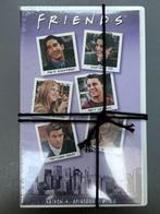 VHS Friends - Seizoen 4 - VF - (pakket van 4 VHS SECAM), Alle leeftijden, Ophalen of Verzenden, Nieuw in verpakking, Tv-serie of Tv-programma