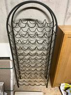 Grijs metalen wijnrek. Goede staat., Ophalen, Gebruikt, 25 flessen of meer, Metaal