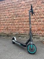Trotinette electrique XIAOMI PRO2 Edition mercedes amg F1, Fietsen en Brommers, Steps, Ophalen, Zo goed als nieuw