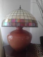 Tiffany, tafellamp met keramische voet van Francois Chatain!, Ophalen, 50 tot 75 cm, Glas, Landelijk