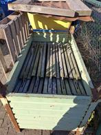 20 doka driepikkel in handige stapelbak v lenaerts-blommaert, Doe-het-zelf en Bouw, Ophalen, Gebruikt