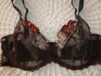 Bruine BH in kant van simone perele. Franse maat 95 E, Enlèvement ou Envoi, Soutien-gorge