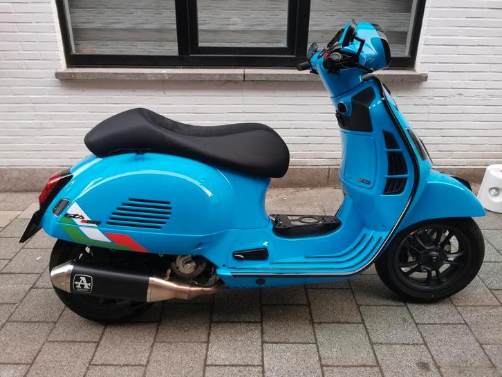 Monozadel  vespa gts 300 en 310, Motoren, Motoren | Piaggio, Particulier, Ophalen of Verzenden