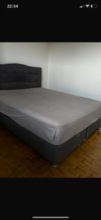 Boxspring met opbergfunctie, Ophalen
