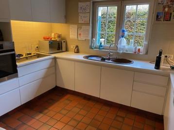 Gratis keuken beschikbaar voor biedingen