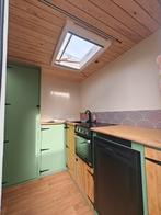 Off-grid avontuur! Renault Master camper met houtkachel!, Caravans en Kamperen, Mobilhomes, Particulier, Luifel, Oven
