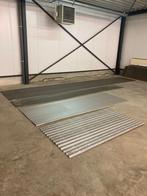 Metalen golfplaten, Enlèvement, Utilisé