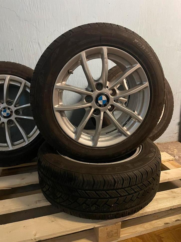 Velgen / 4seizoenen banden en velgen 205/55 R16 91V, Auto-onderdelen, Banden en Velgen, Banden en Velgen, All Season, 16 inch