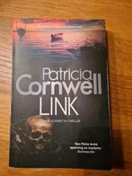 Patricia Cornwell - Link, Ophalen of Verzenden, Zo goed als nieuw