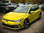 Volkswagen Golf GTE 1.4e Hybrid 245 DSG6 5800 KM (bj 2023), Auto's, 245 pk, Stof, Euro 6, Te koop