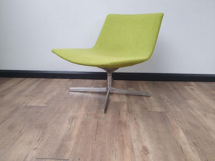 Arper Katifa60 stoel (Groen), Antiek en Kunst, Antiek | Meubels | Stoelen en Sofa's, Ophalen of Verzenden