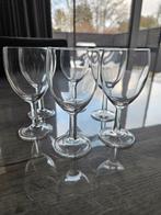 6 kleine wijnglazen, Ophalen