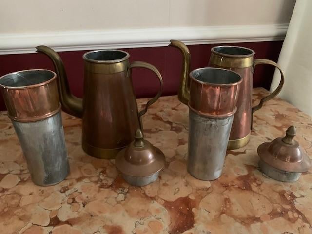 cafetière belge vintage en cuivre - 2 pièces, Antiquités & Art, Antiquités | Bronze & Cuivre, Cuivre, Enlèvement ou Envoi