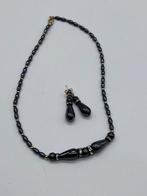 Ketting met bijpassende oorbellen, Handtassen en Accessoires, Enkelbandjes en Enkelkettinkjes, Ophalen, Zo goed als nieuw