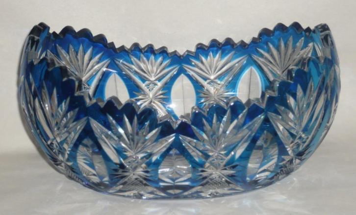 VAL ST. LAMBERT SCHAAL 2911/17 TAILLÉ BLAUW KRISTAL CA 1910, Antiek en Kunst, Antiek | Glaswerk en Kristal, Ophalen of Verzenden
